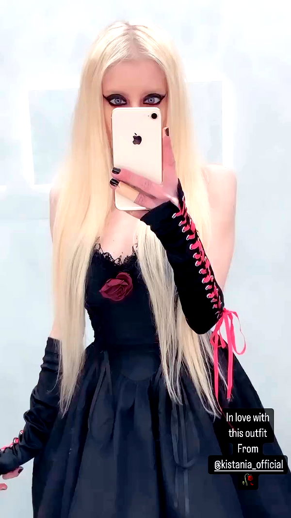 roxiechelon2 archive video preview