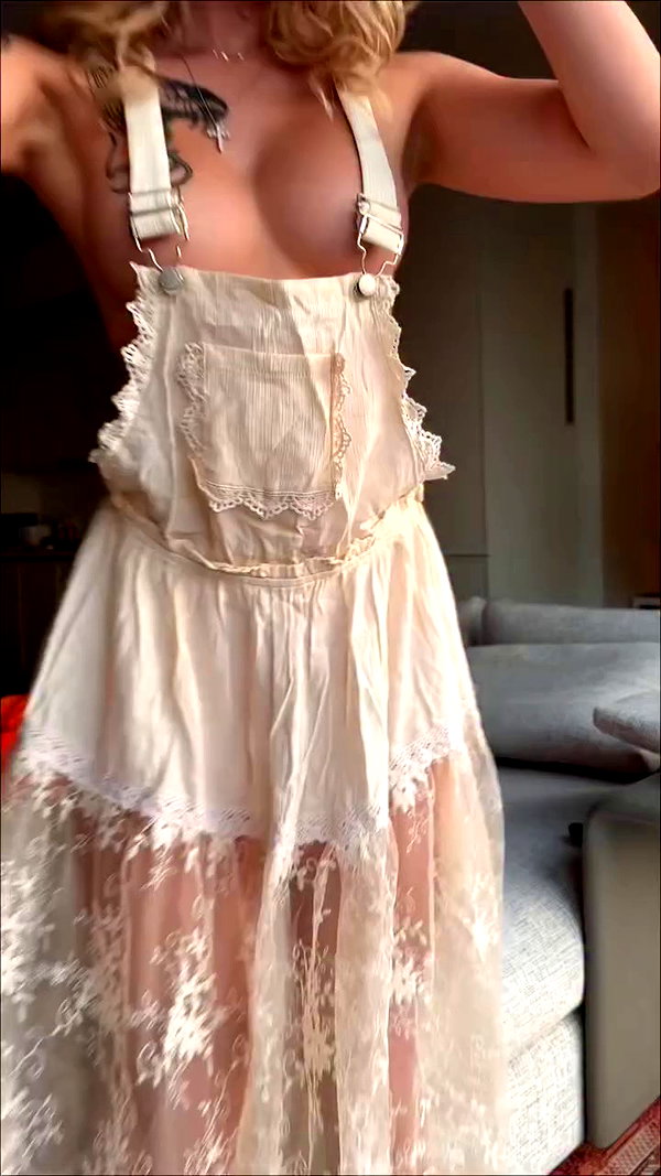milla.blonde archive video preview