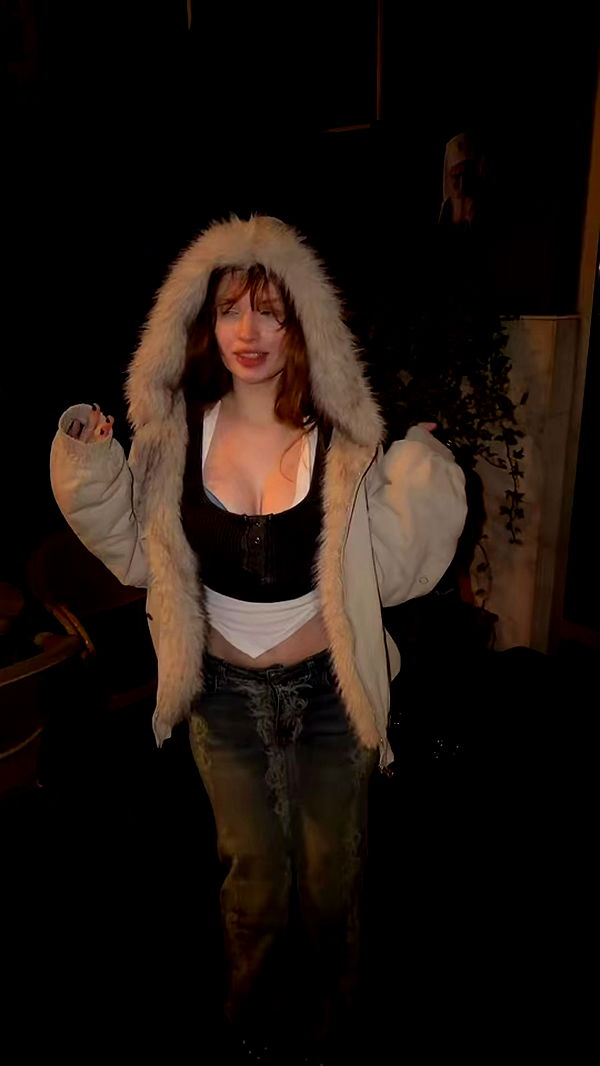 lana.monaaaa archive video preview