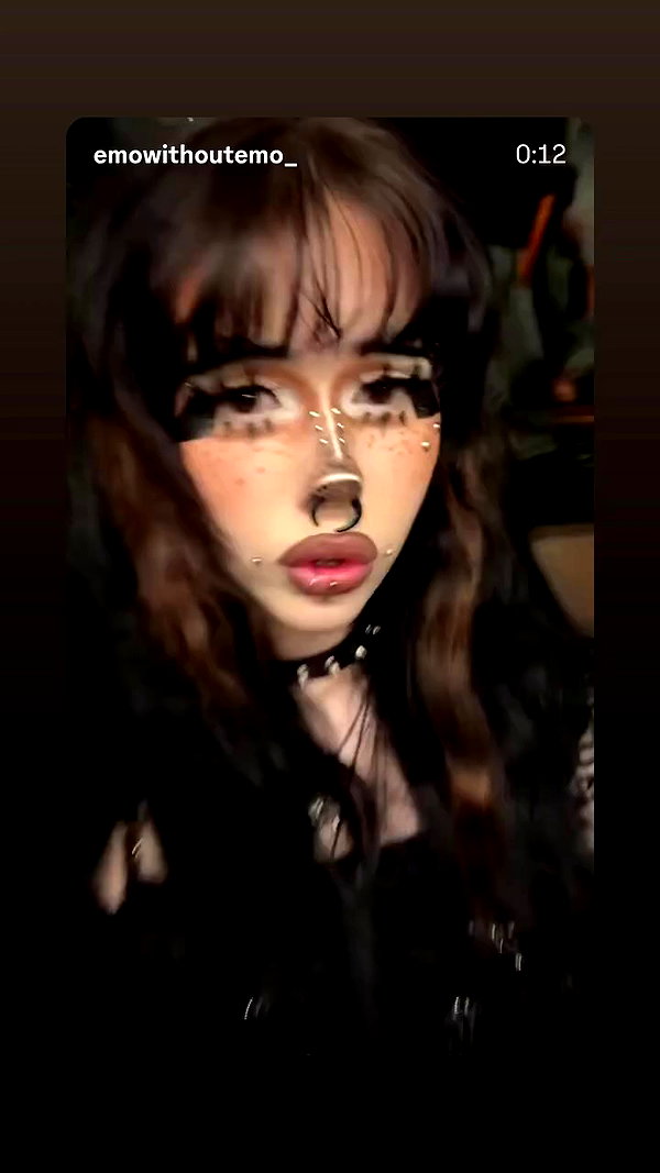 emowithoutemo_ archive video preview