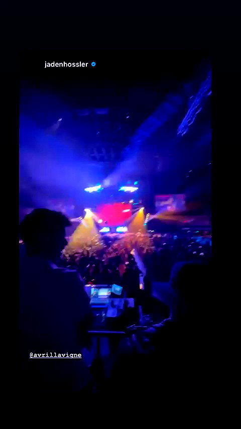 avrillavigne archive video preview