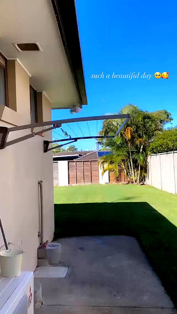 olivia.mathers archive video preview