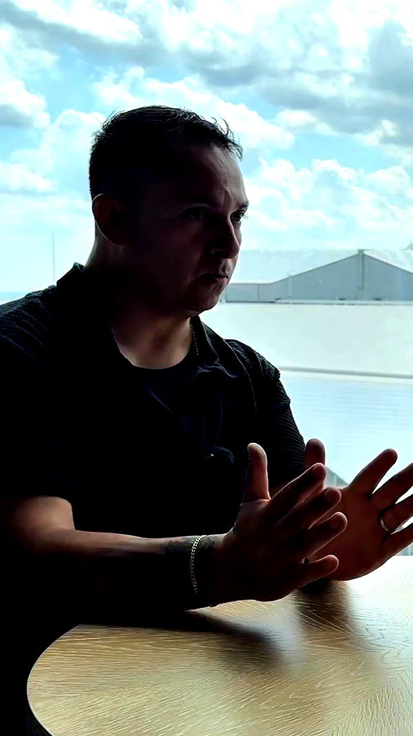 viva_la_vargas_ archive video preview