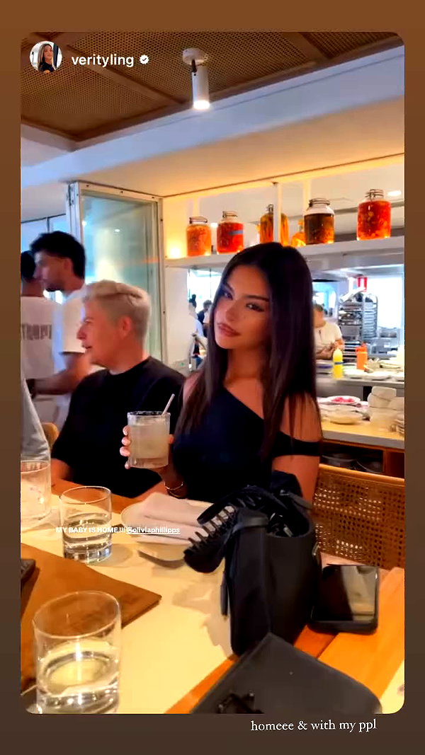 oliviaphillipps archive video preview