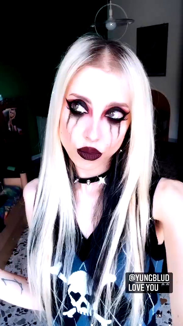 roxiechelon2 archive video preview