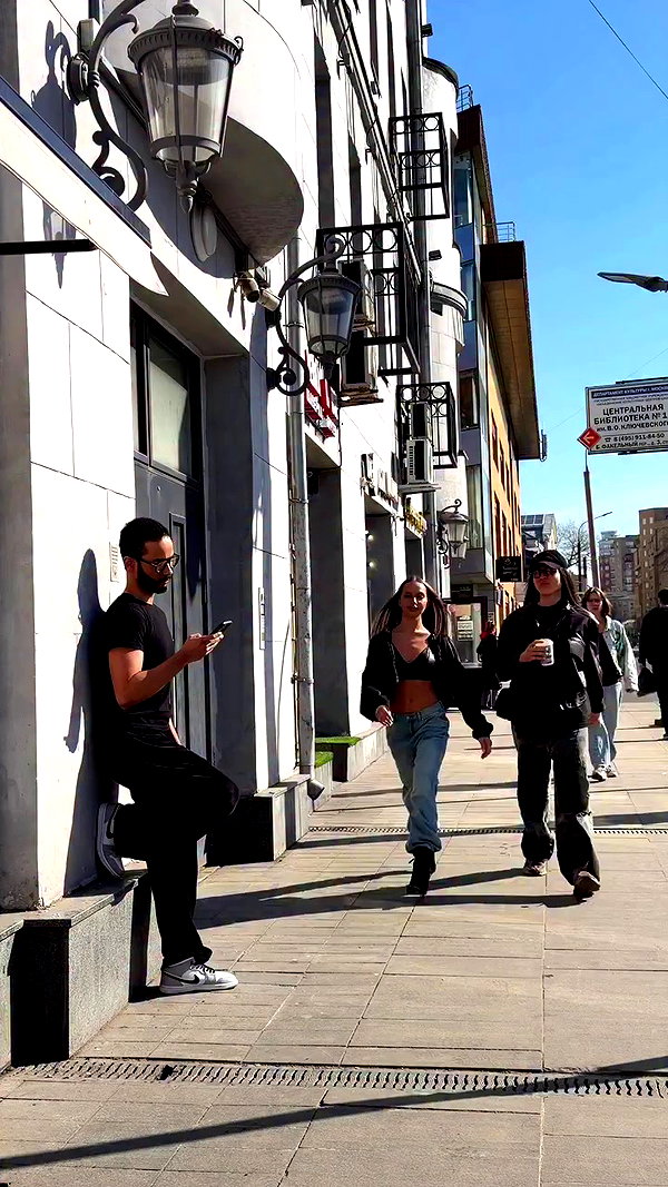 ariana_vomi archive video preview