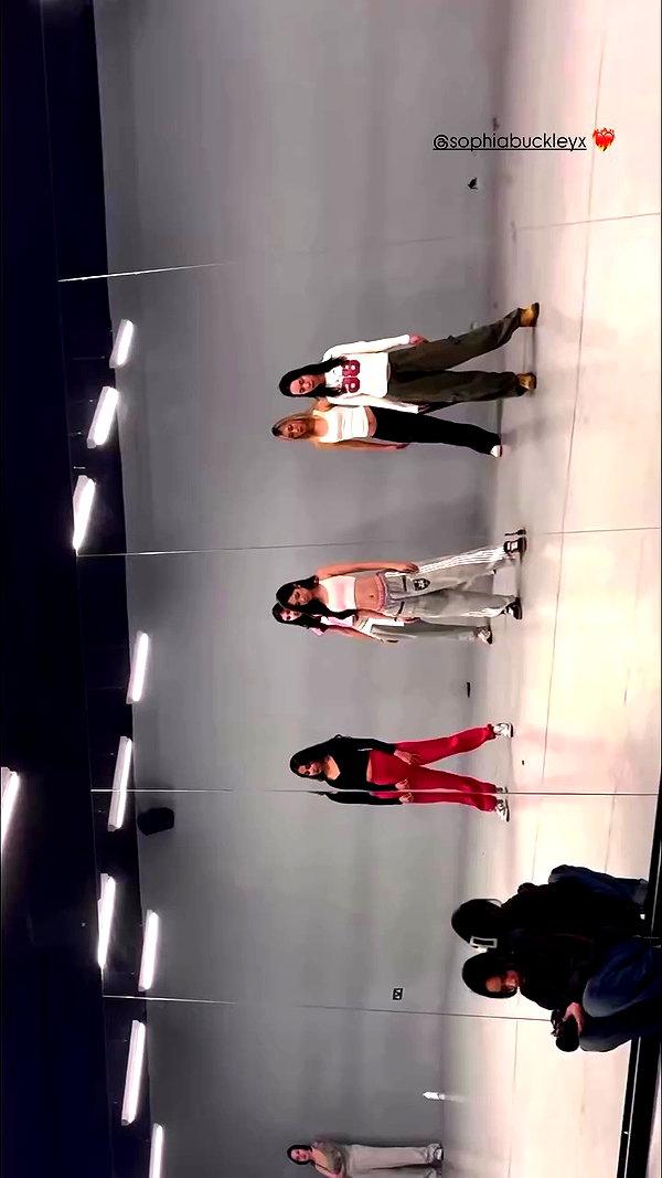 joycee.e archive video preview
