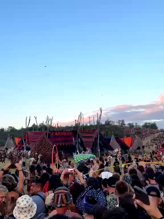 _b__eva__ archive video preview
