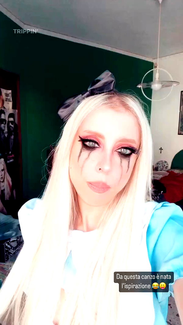 roxiechelon2 archive video preview