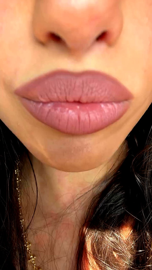 ellachristo archive video preview