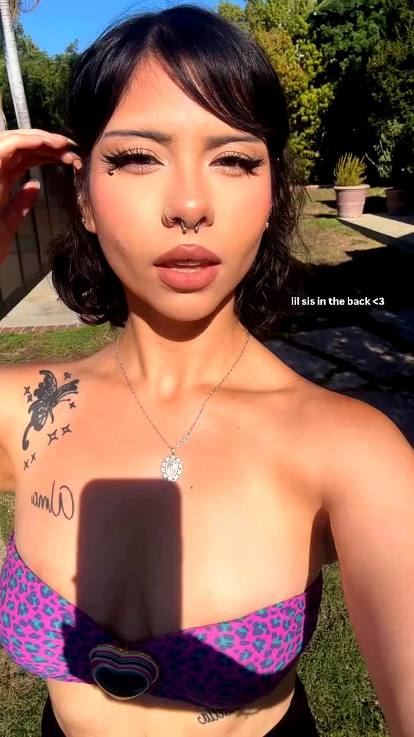 shay.la__ archive video preview
