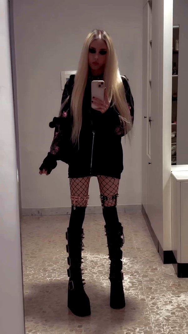 roxiechelon2 archive video preview