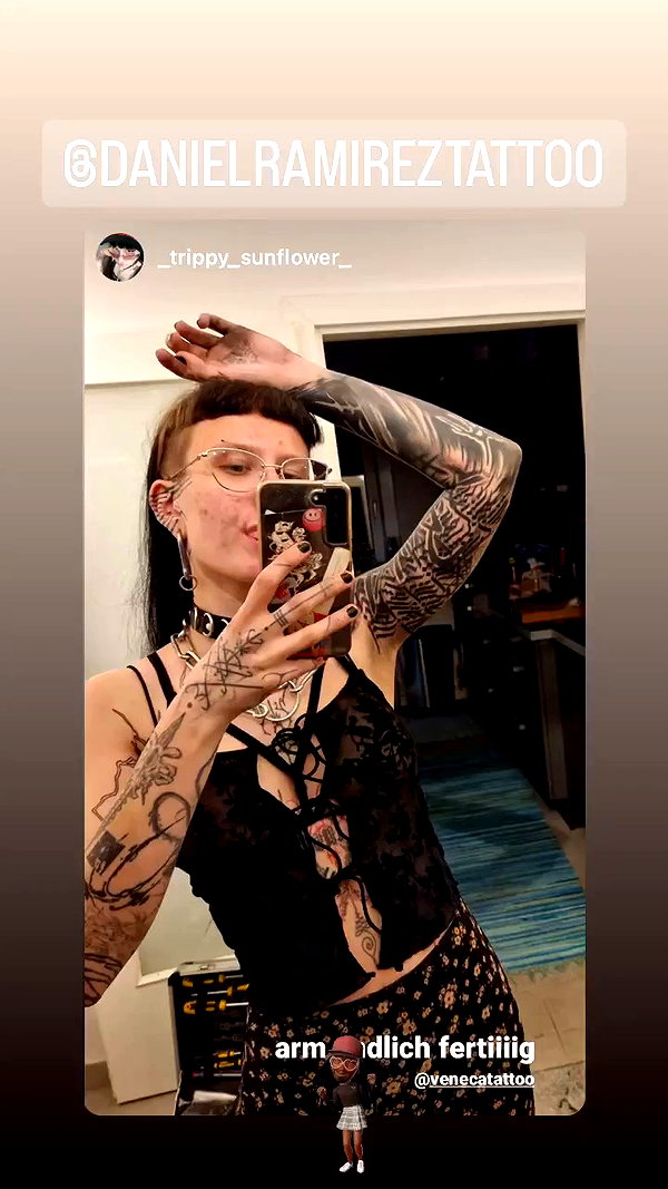 venecatattoo archive video preview
