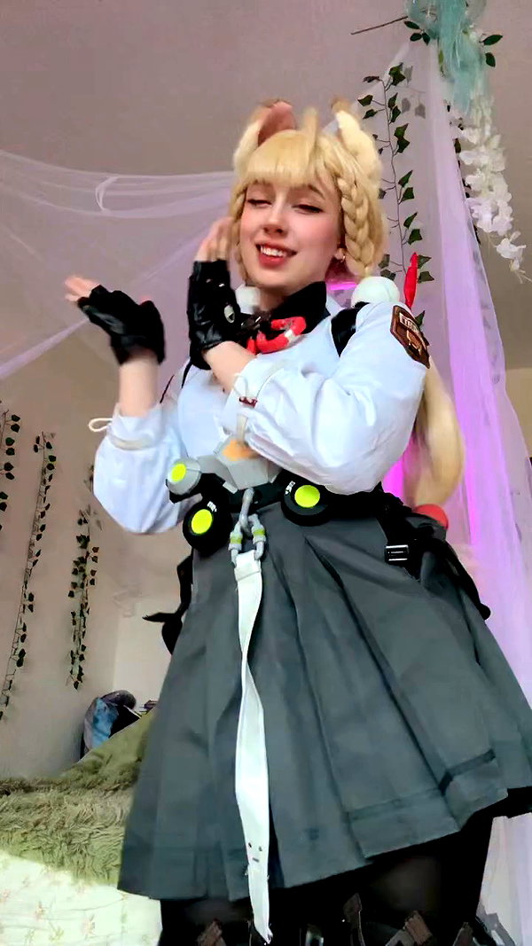 aechka.cosplay archive video preview