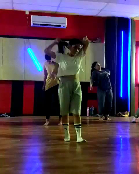 yuval_raz archive video preview