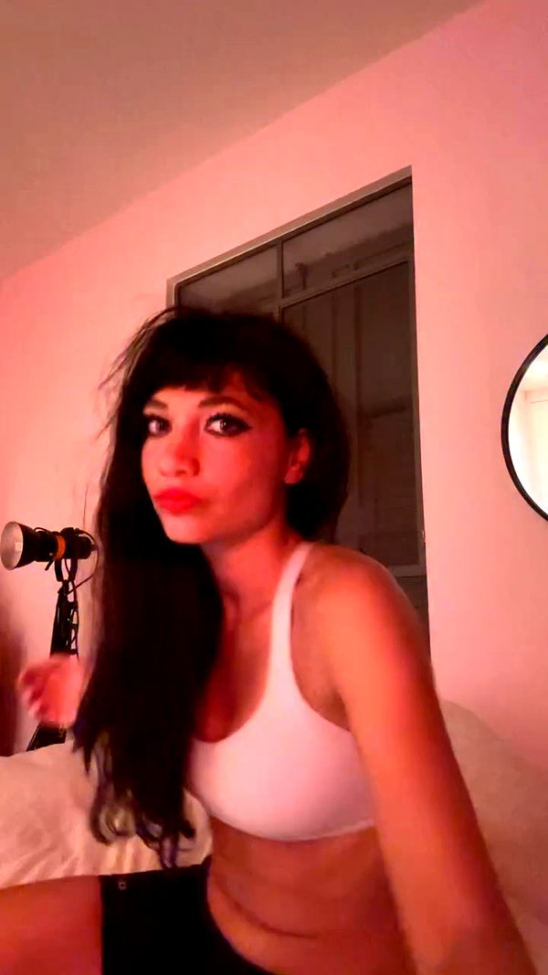 romi_henenson archive video preview