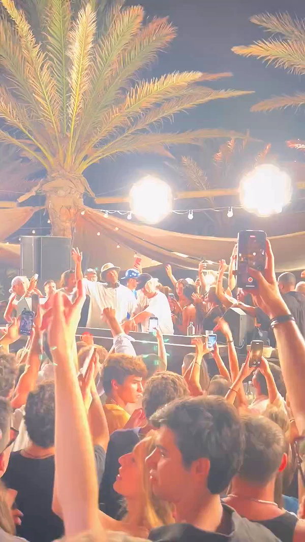 michalcohen___ archive video preview