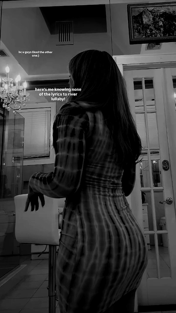 v.qx archive video preview