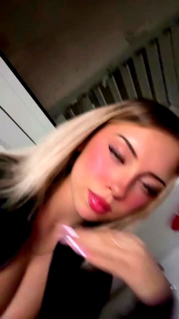 mariana.ostap archive video preview