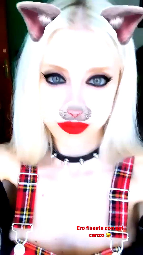 roxiechelon2 archive video preview