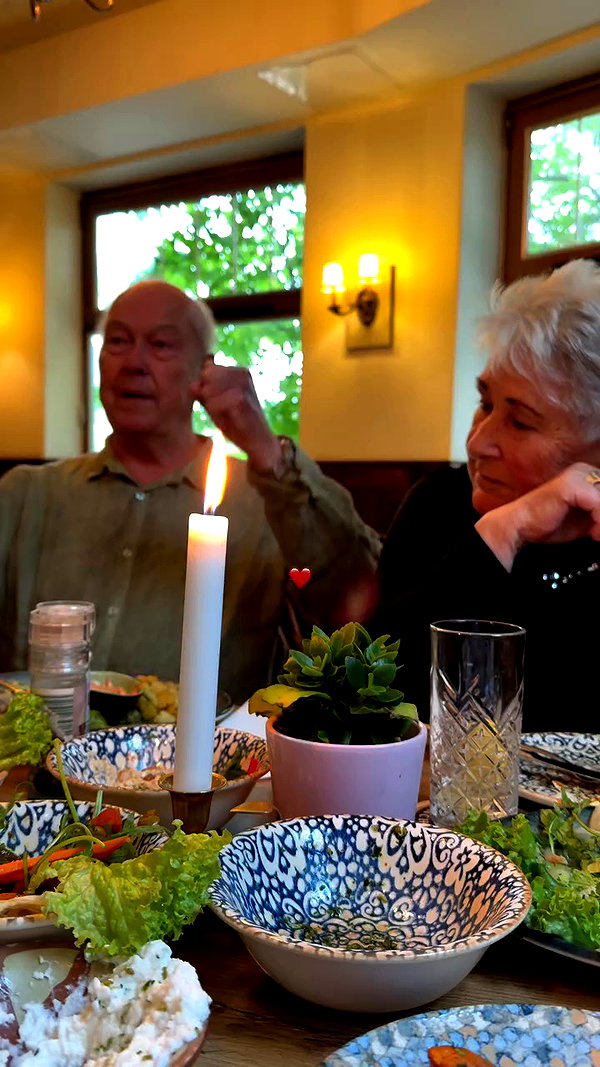 leni.bahr archive video preview