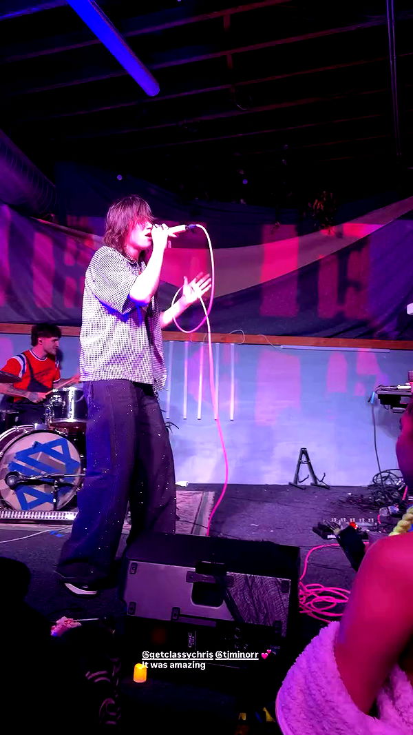 nevaaadaa archive video preview