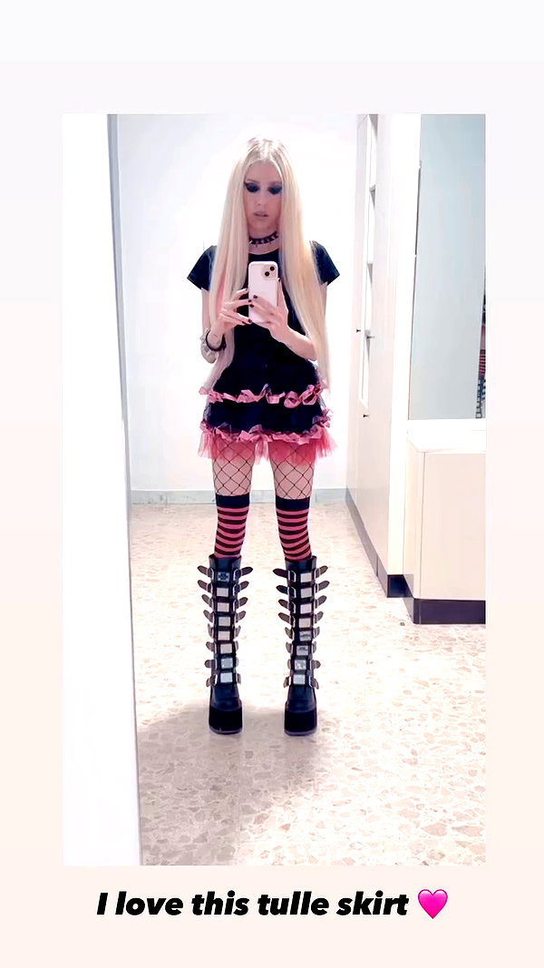 roxiechelon2 archive video preview