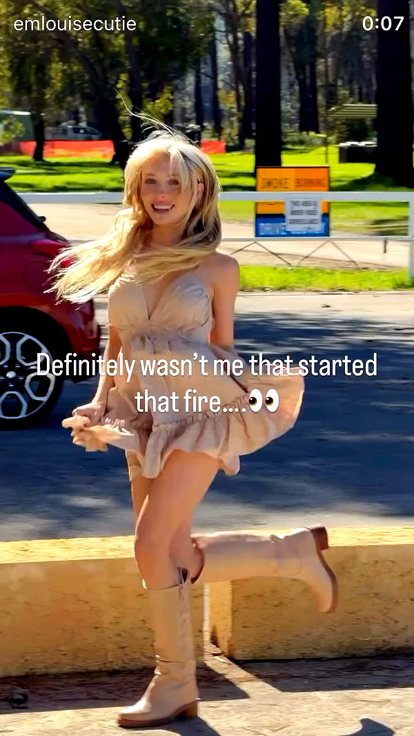emlouisecutie archive video preview