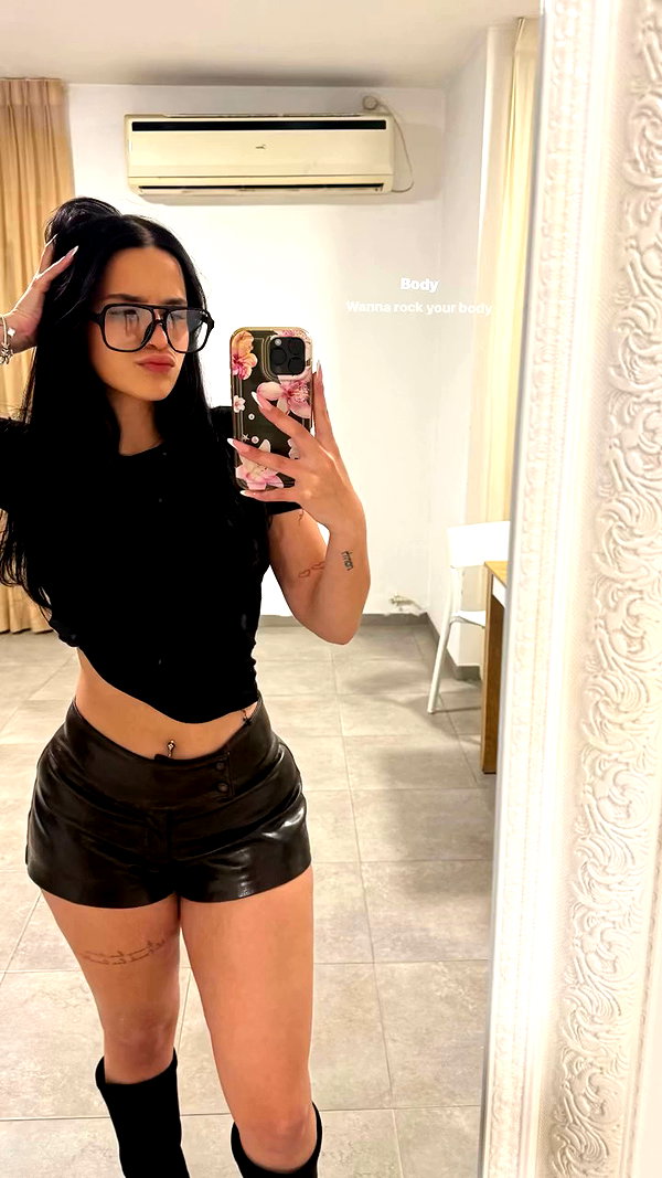 lia.lindner archive video preview