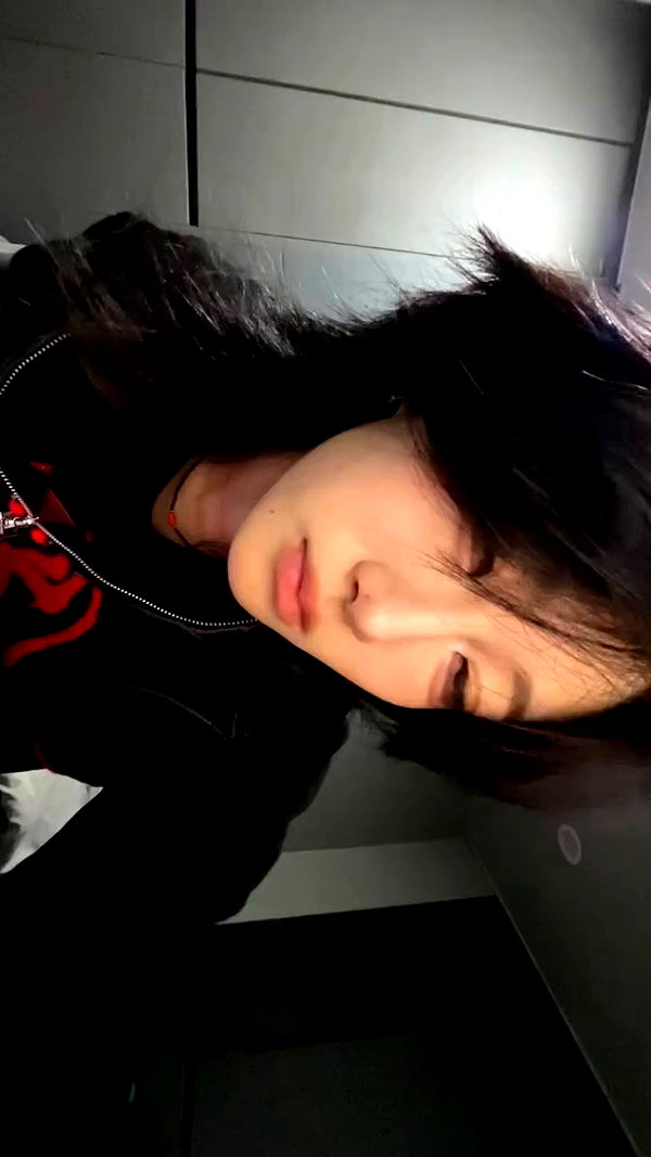 esnioughxx._y2 archive video preview