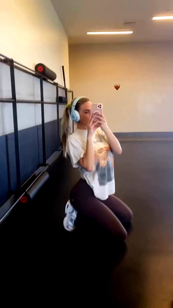 kaylasimmmons archive video preview