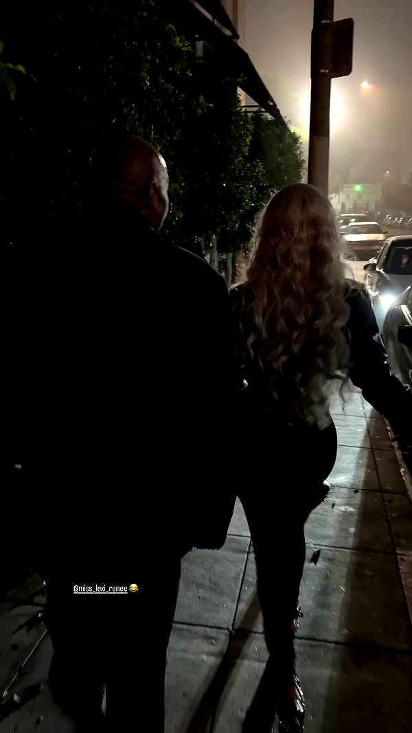 vanessa.julienne archive video preview