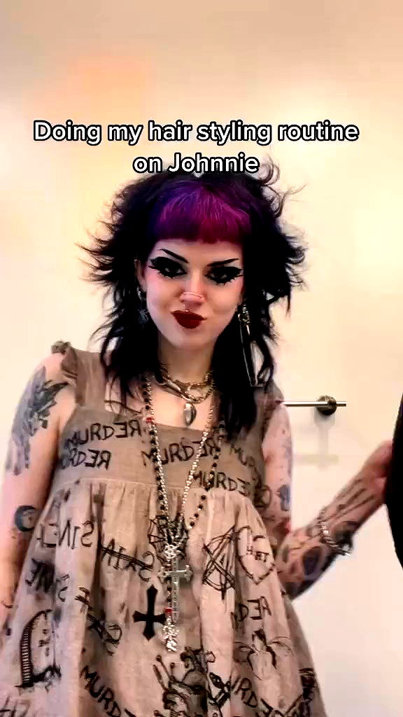 yeahimcaroline archive video preview