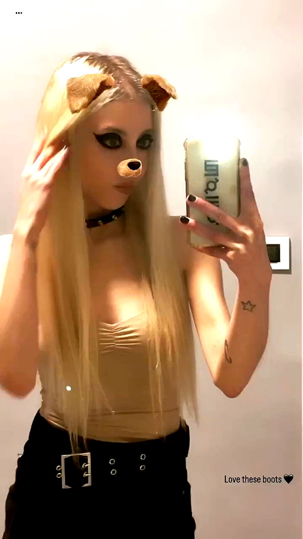 roxiechelon2 archive video preview