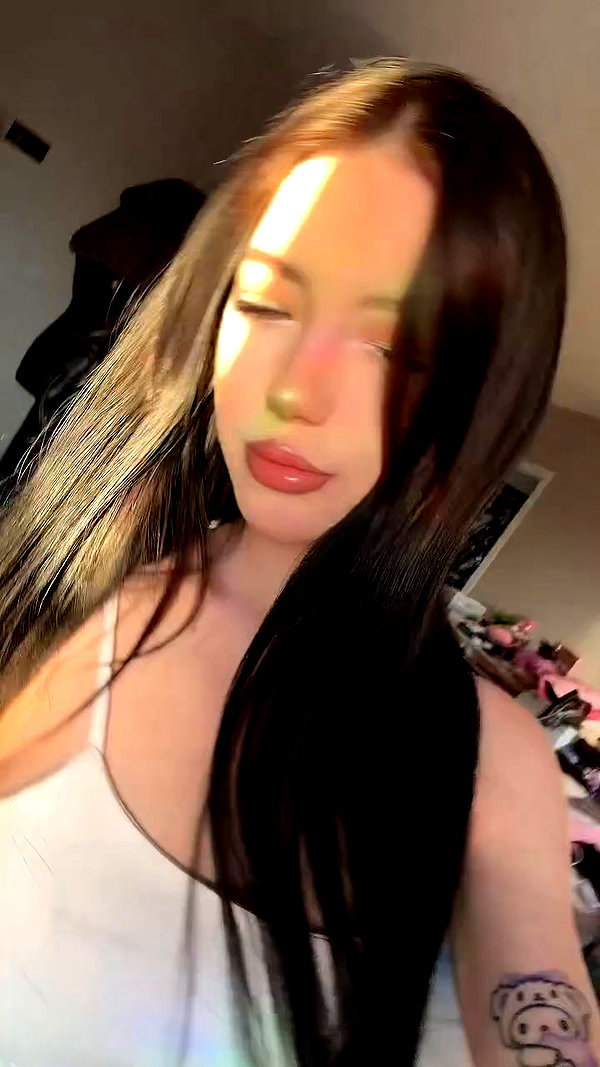 mia_goth2004 archive video preview