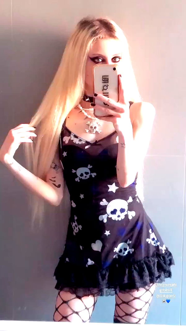 roxiechelon2 archive video preview