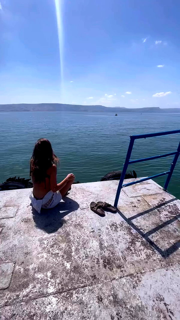 libby_reut archive video preview