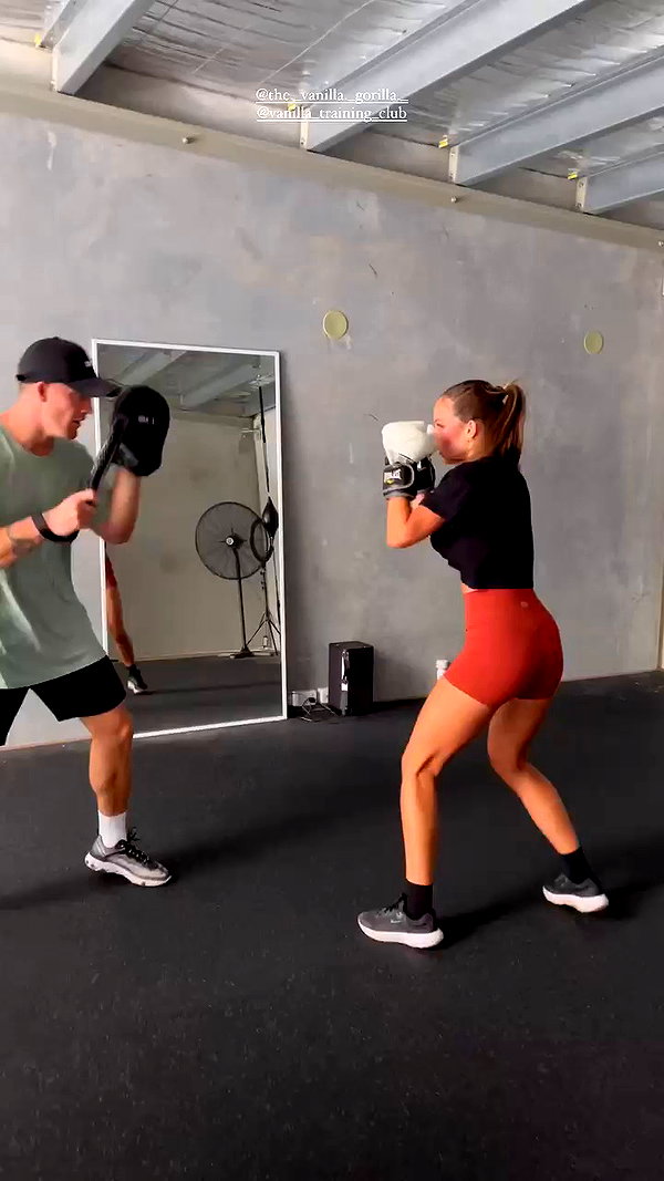 olivia.mathers archive video preview