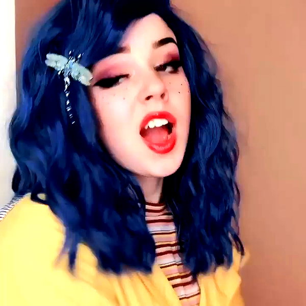 yeahimcaroline archive video preview