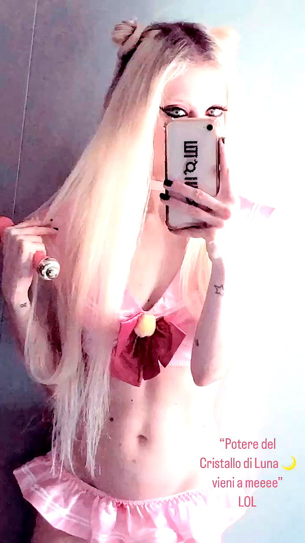 roxiechelon2 archive video preview