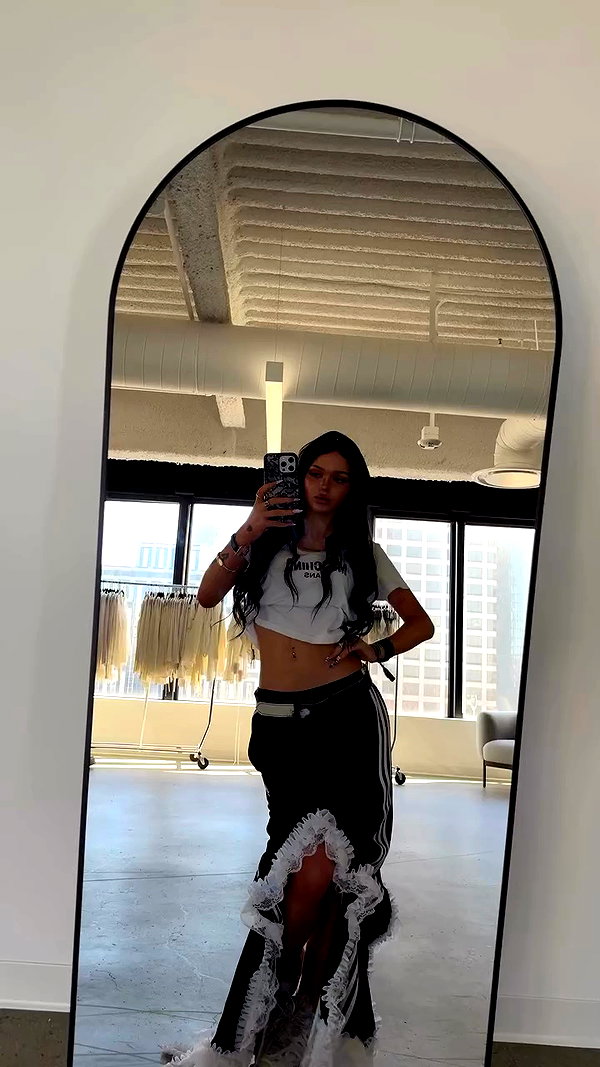 nevaaadaa archive video preview