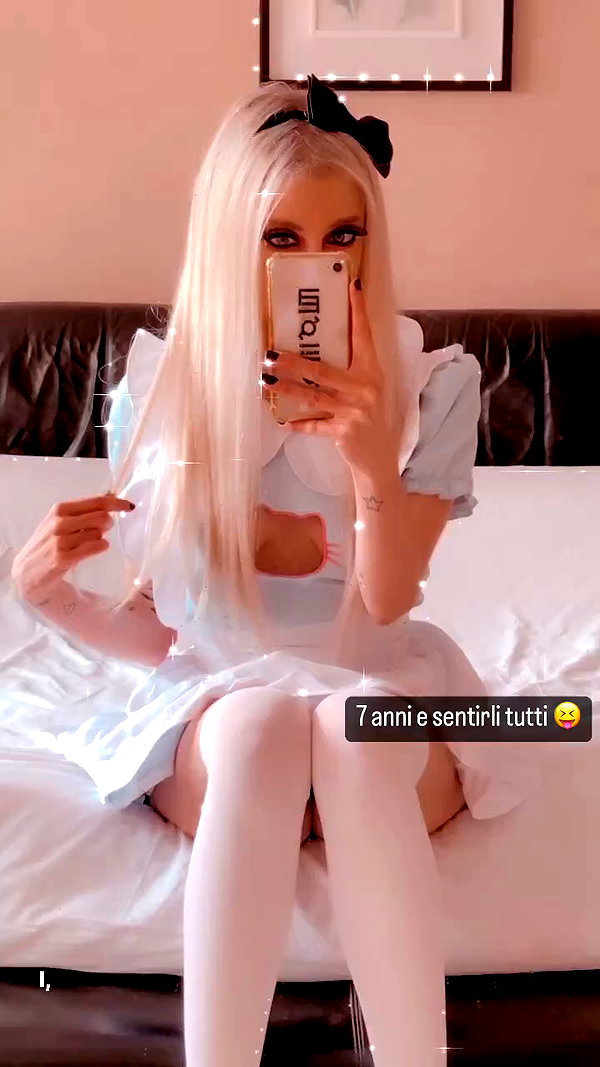 roxiechelon2 archive video preview