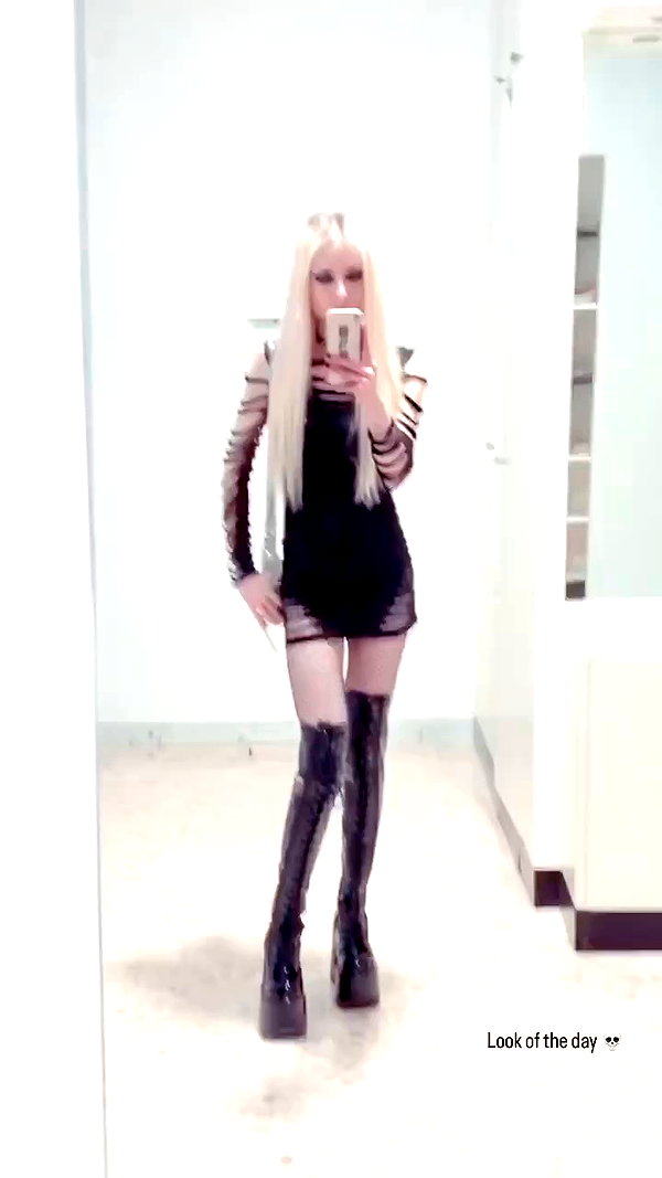 roxiechelon2 archive video preview