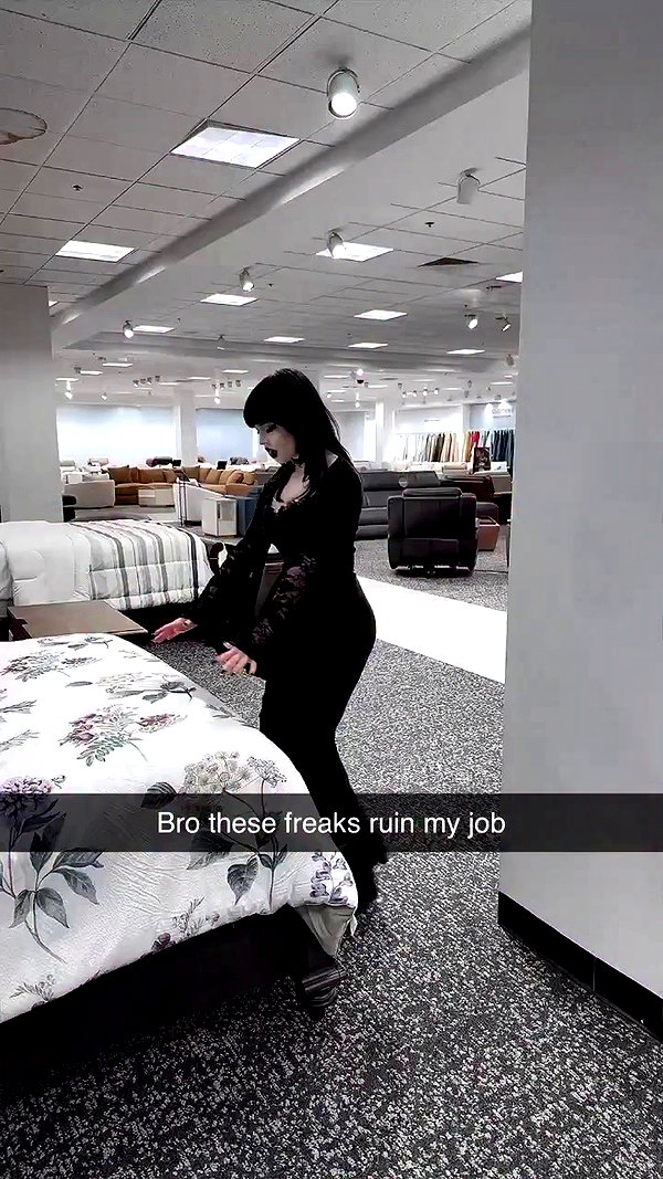 queen.nephie archive video preview