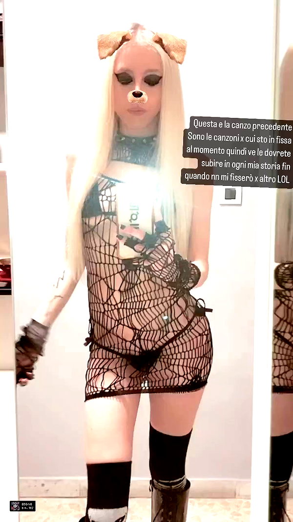 roxiechelon2 archive video preview