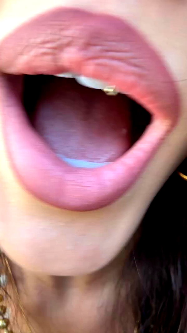 ellachristo archive video preview