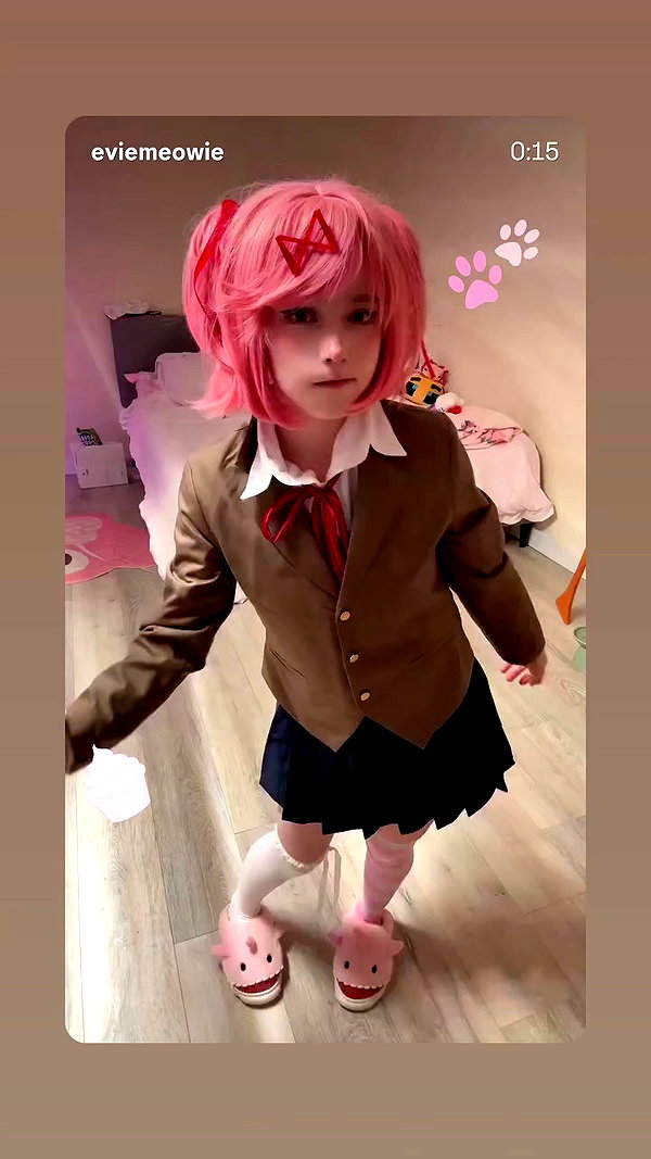 eviemeowie archive video preview