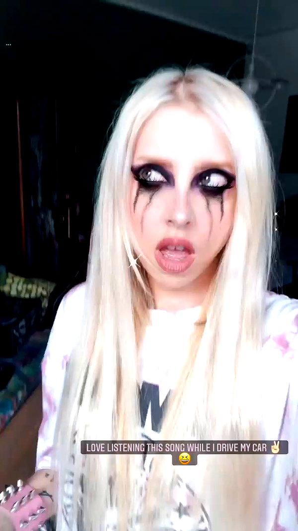 roxiechelon2 archive video preview