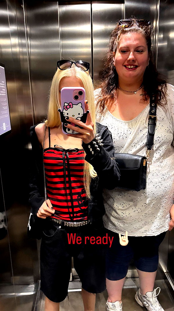 roxiechelon2 archive video preview