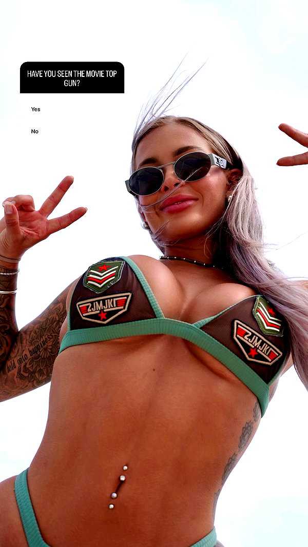 itshayleydavies archive video preview
